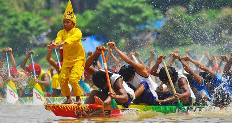 Pacu Jalur Rayon Ditiadakan Tahun Ini, Masyarakat Kuansing Diminta Tak Berkecil Hati