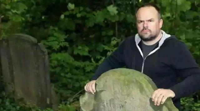 Berburu Hantu. Eh Malah Ketemu Adegan Film Mesum