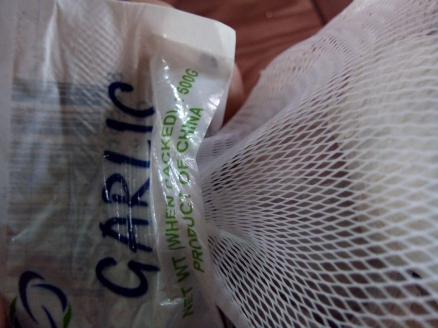 Harga Melonjak Drastis, Pedagang Stok Bawang Putih Impor dari China