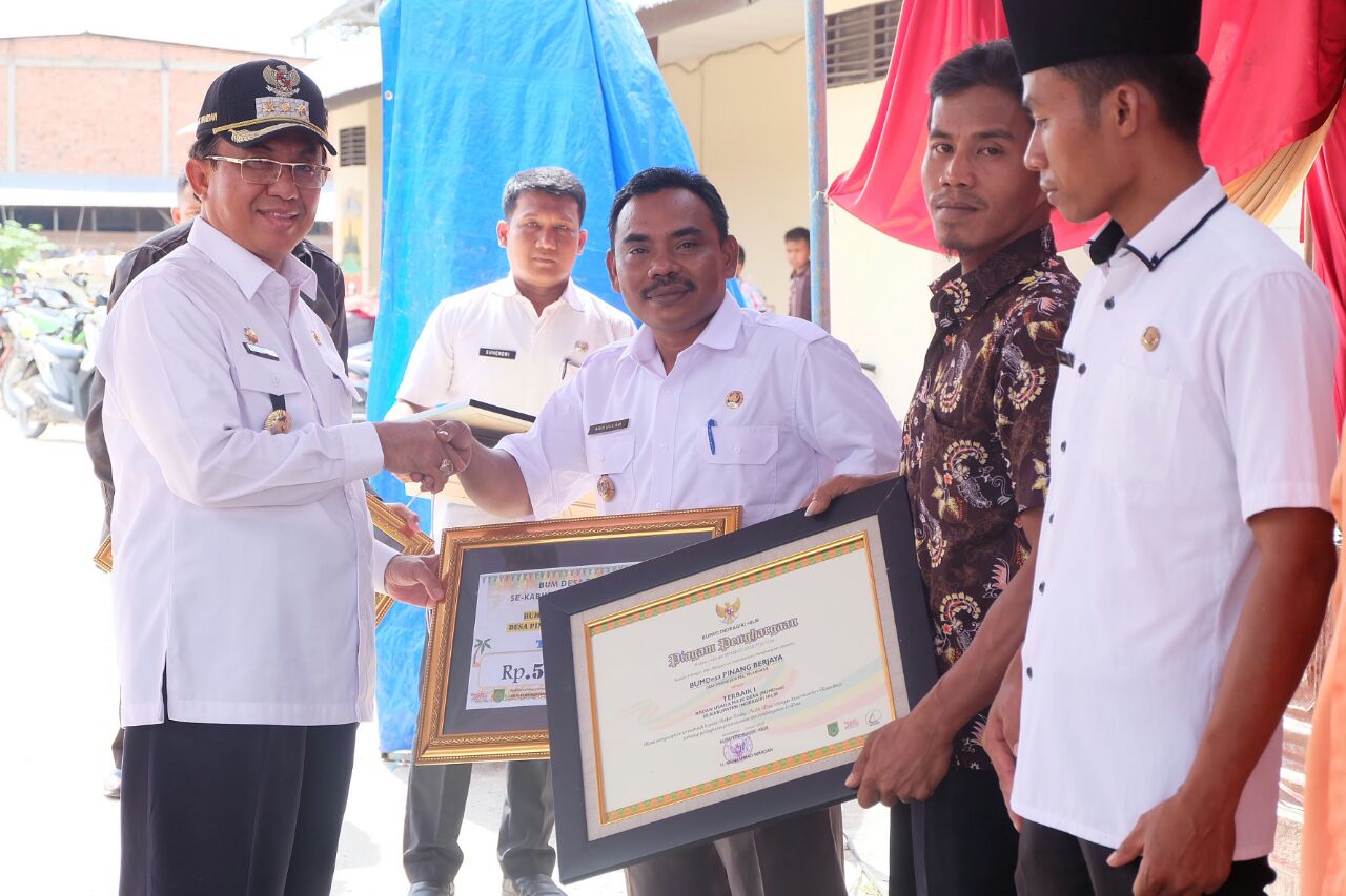 Bupati Imbau Seluruh Desa Bentuk BUMDes