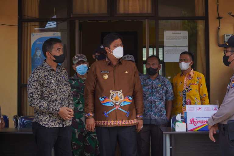 Bupati Andi Putra: Jangan Kasih Kendor, Desa-Desa Harus Tetap Waspada Penyebaran Covid-19