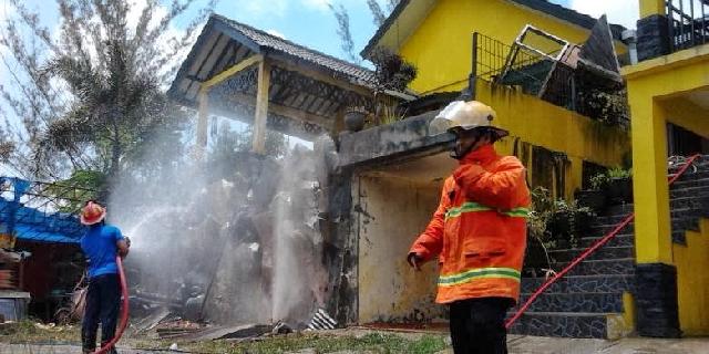 Sumur Bor di Inhil Keluarkan GAS