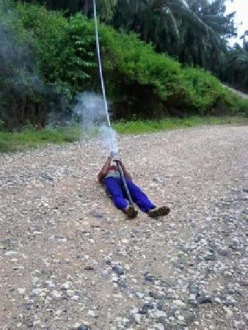 Bawa Engrek, Sehul Pelajar di Siak Tewas Tersengat Listrik