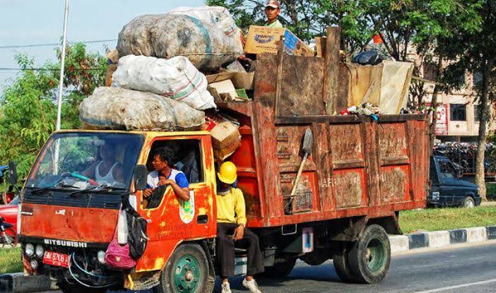 Pemerintah Kota Pekanbaru Larang Retribusi Sampah Mandiri