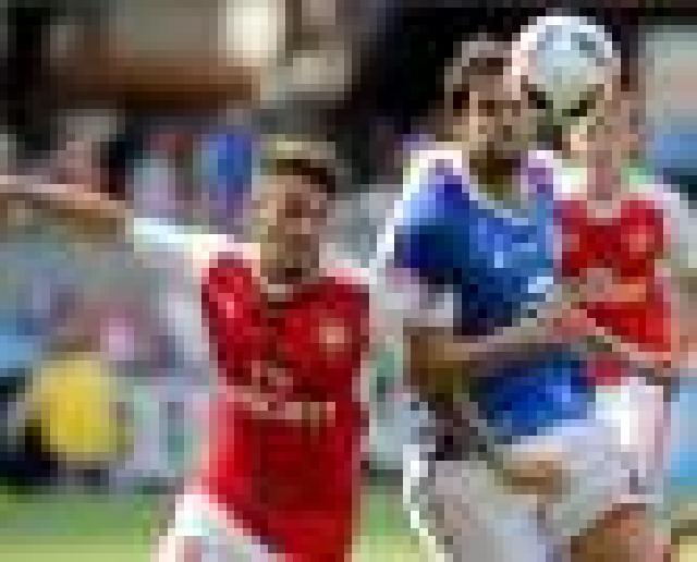 Krisis Pemain Belakang, Arsenal Malah Lepas Bek Kanan