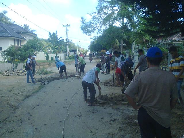 ADD Tidak Jadi Penghalang Bagi Warga Gelora Lakukan Goro Memakai Dana Swadaya