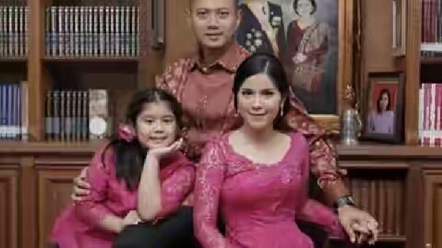 Surat Cinta Agus Yudhoyono untuk Sang Putri Bikin Terharu