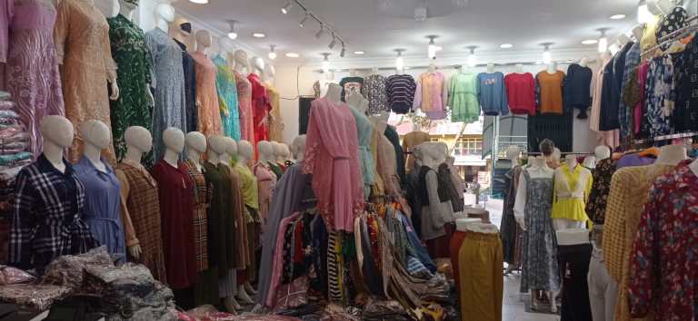 Tekad Pedagang Pasar Sukaramai Pekanbaru, Pantang Menyerah di Tengah Pandemi