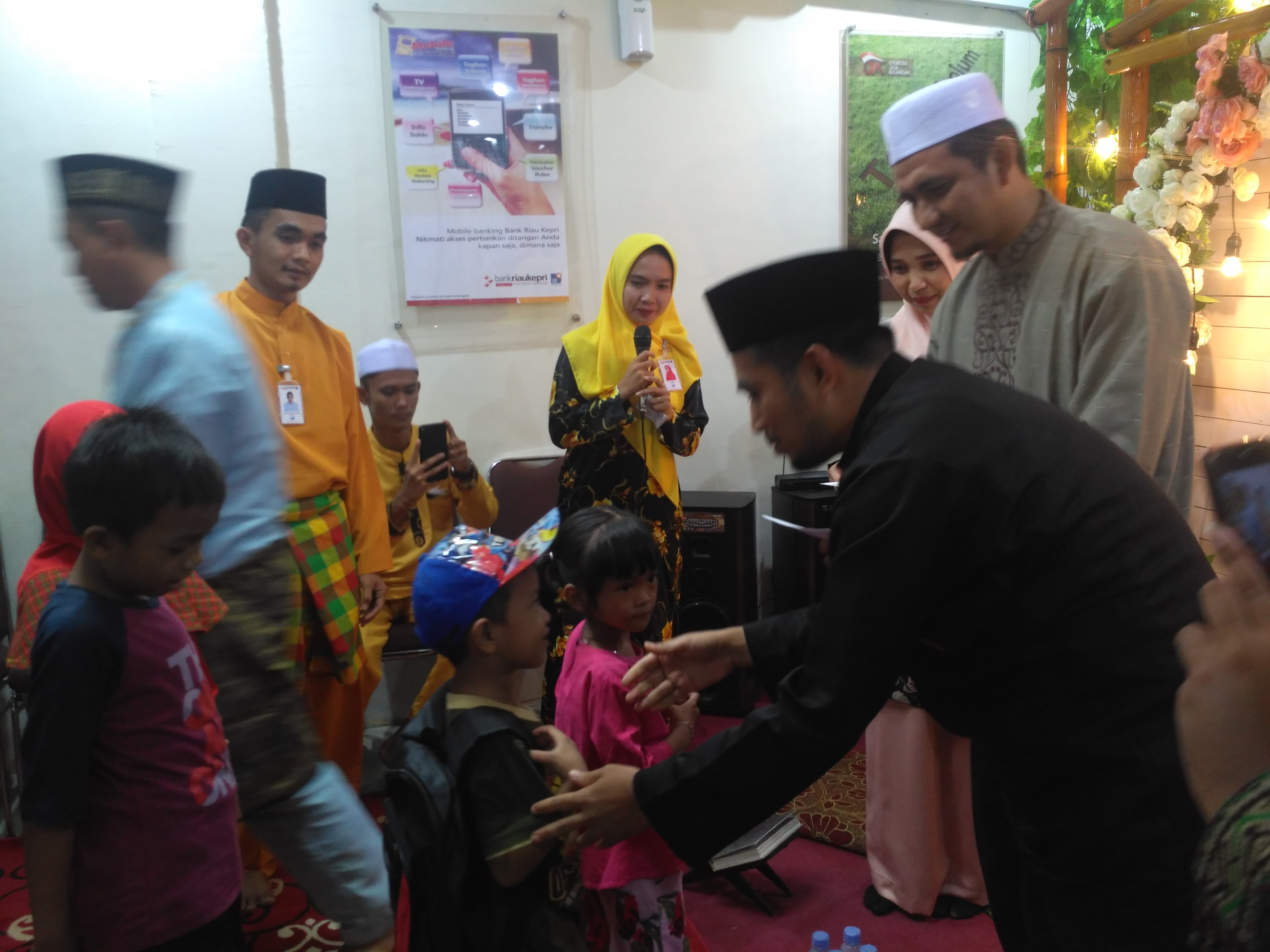 Hut Ke 53, Bank Riau Kepri Syari'ah Tembilahan Santuni Anak Yatim