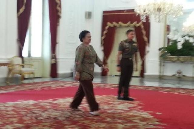 Pagi Ini, Megawati Soekarnoputri Mendadak Temui Presiden Jokowi, Ada Apa Ya?