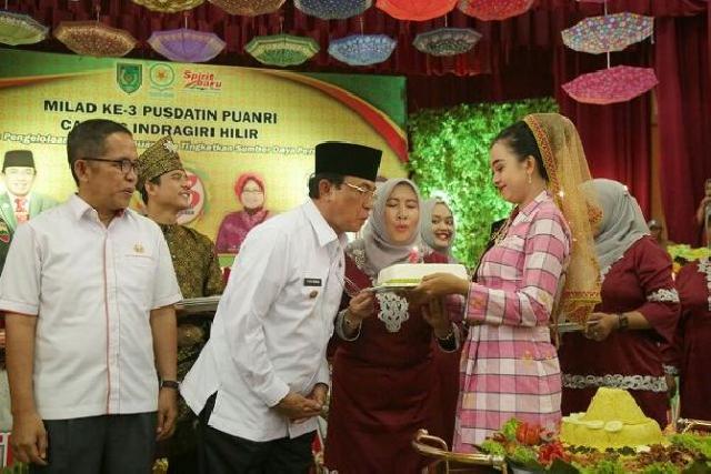 Bupati Hadiri Milad Pusdatin Puanri Cabang Inhil