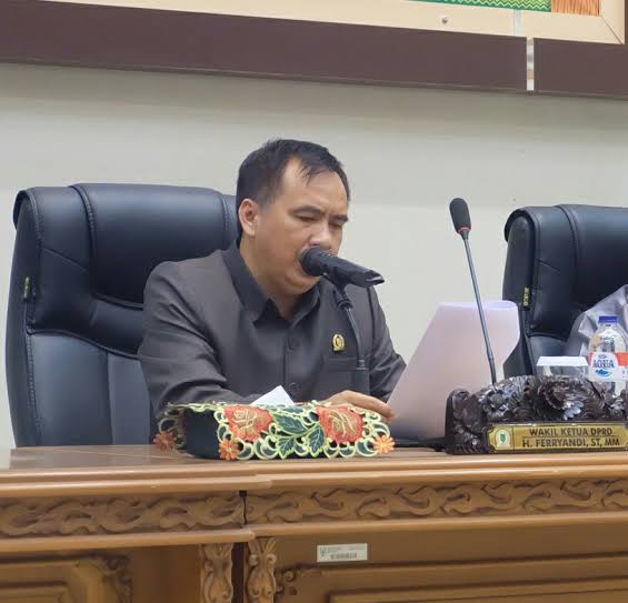 Ketua DPRD Dorong Pemkab Inhil Segera Anggarkan Dana Untuk Warga Terdampak Pandemi Covid 19