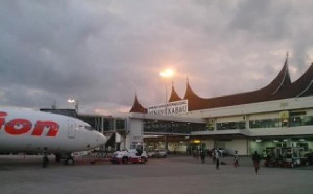 Pagi Ini, Jarak Pandang Bandara SSK II Pekanbaru 7 Kilometer