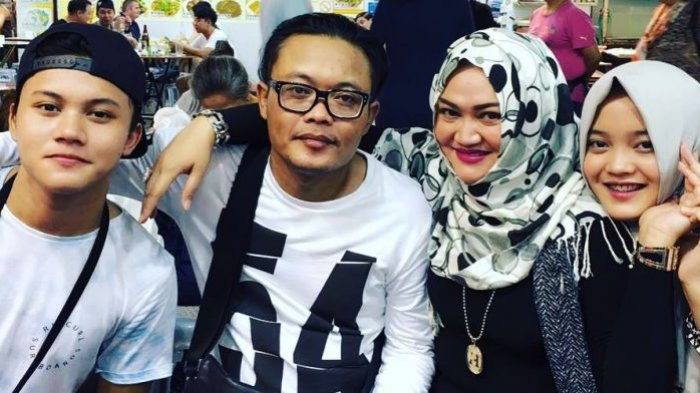 Setelah Becrai Dengan Sule,Mantan istri Sule Kerja Disalon