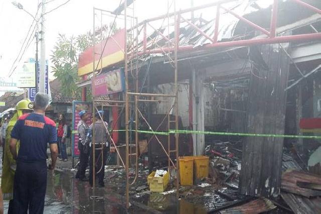 Tempat Spa dan Toko Modern di Kuta Ludes Terbakar