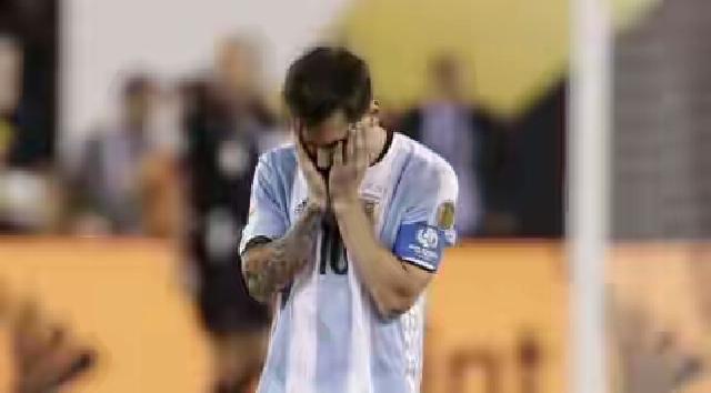 Kecewa Berat, Messi Pertimbangkan Hengkang dari Barcelona