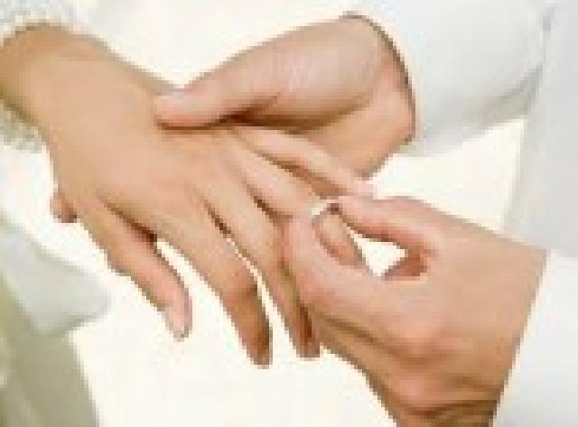 Tahukah Anda Tentang Bahaya Pernikahan Dini 