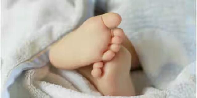 Tak Punya Biaya untuk Kargo, Ibu Masukkan Jasad Bayi ke Dalam Koper