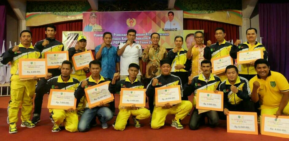 Atlit Inhil Dapat Reward Dari Pemkab Inhil