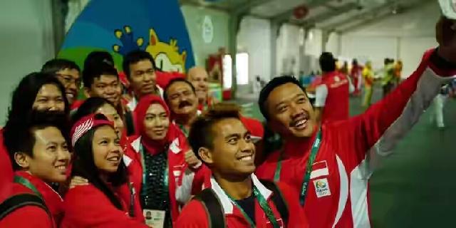 Tim Bulu Tangkis Indonesia Masuk Perkampungan Atlet