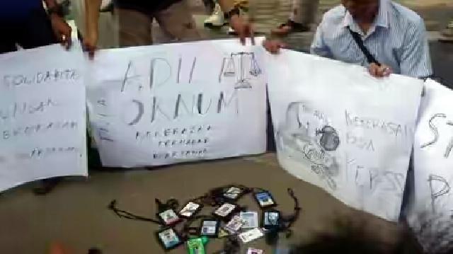 Jurnalis Jambi Tuntut Oknum TNI AU Penganiaya Wartawan Dipidanakan