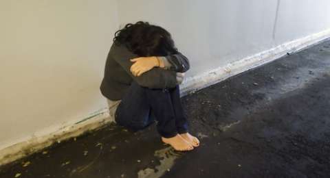 Malam Bulan Ramadan, Siswi SMP Digilir 3 Pemuda di Beberapa Tempat