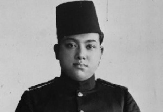 Ini Dia Sultan Syarif Kasim II Itu