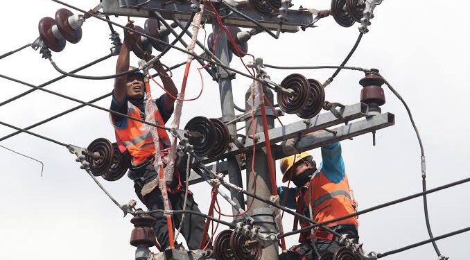 Pemprov Riau Kucurkan Rp2 Miliar untuk Pemasangan Listrik Baru pada 1.000 Keluarga Miskin