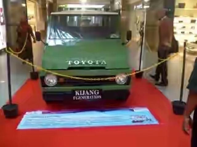 Ini Dia Penampakan Toyota Kijang Generasi Pertama