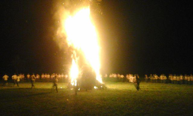 Upacara Api Unggun Perkemahan Temu Karya Taman Sirih Pulau Palas