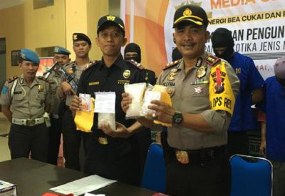 Sabu-sabu 835 Gram Dan 36 Butir Ekstasi Disita Dari Warga Bengkalis