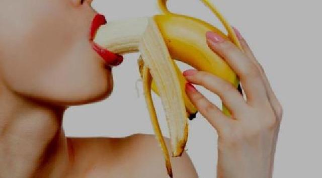 Ini Empat Posisi Terbaik Untuk Oral Seks