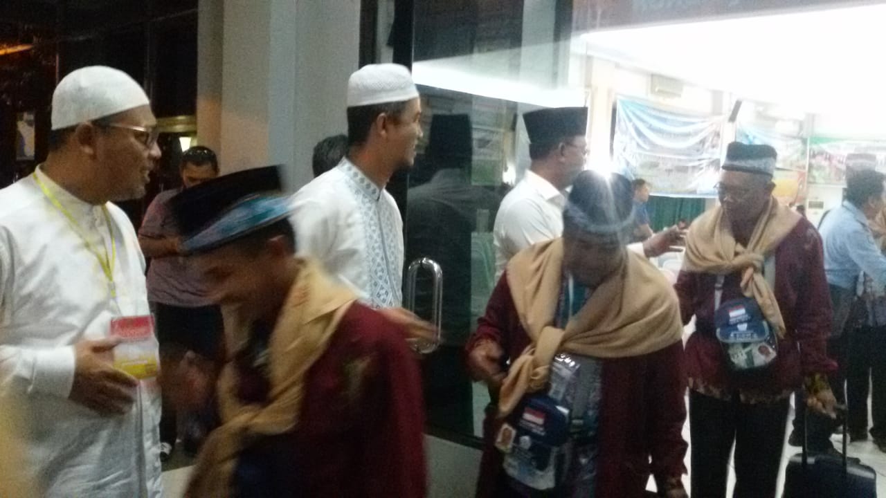 Dua Jama'ah Calon Haji Rohil Ditunda Keberangkatannya