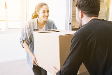 Mitos atau Fakta, Wanita yang Kerap Mengangkat Beban Berat Sulit Hamil