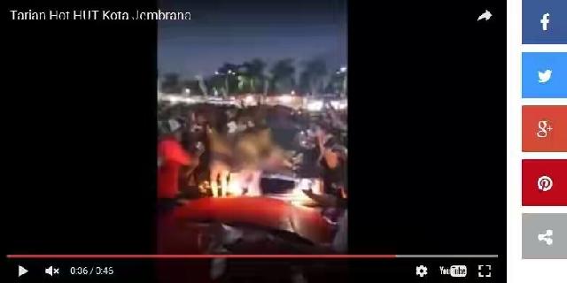 Warga Jembrana Dihebohkan Aksi Penari Erotis di Peringatan HUT Kota Negara