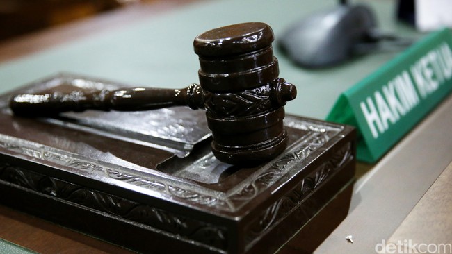 Eks Pejabat Kementan Bantah Terima Duit Korupsi Proyek Pupuk