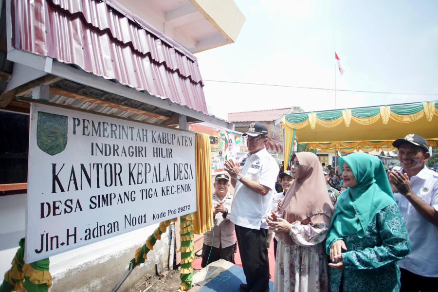 Resmikan Kantor Desa Simpang Tiga, Bupati HM WARDAN Katakan Wujud Keberhasilan Program DMIJ Plus Ter