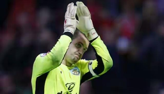 Heaton Puas Bikin Frustrasi Tim Mahal MU