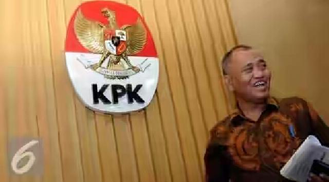 KPK Tangkap Tangan Panitera Pengganti PN
