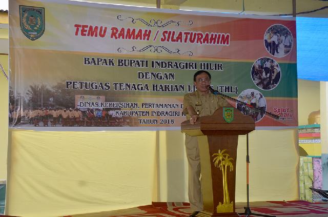 Petugas Kebersihan Di Inhil Dapat Kenaikan Gaji Satu Kali Lipat