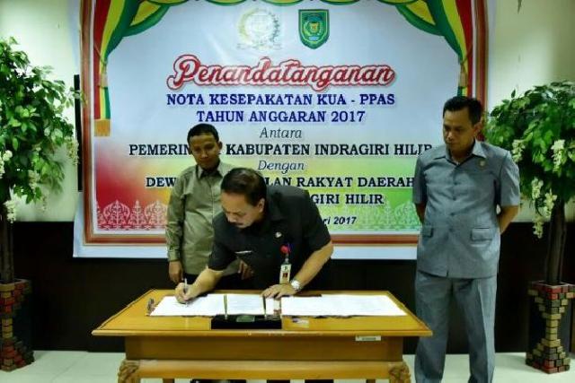 Penandatanganan Nota Kesepakatan Kebijakan Umum APBD (KUA) Prioritas Plafon Anggatan Sementara (PPAS