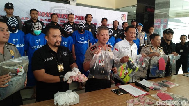 Polda Jateng Ungkap Perampok Menyamar Polisi, Kerugian Rp 1,6 M