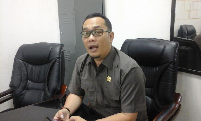 Dewan Pinta Pemkab Inhil Bangun Infrastruktur Jalan Ke Kuindra