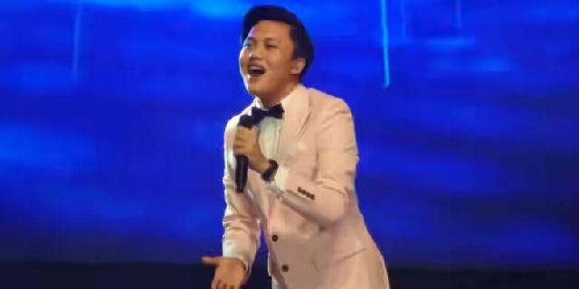 Ternyata Rizky Febian Belum Pernah Ditonton Langsung Orangtuanya