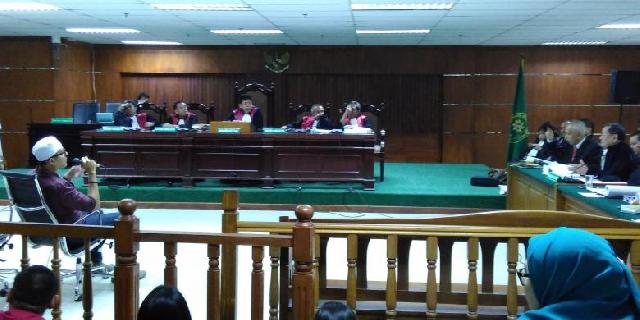 Hakim PTUN Ini Malah Menyerahkan Diri Dalam Operasi Tangkap Tangan KPK