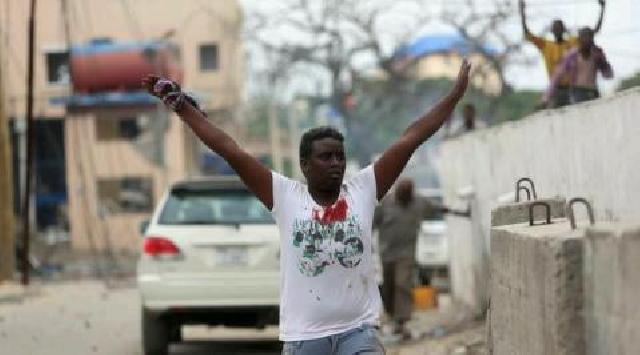 Pakai Bom dan Peluru, Kelompok Bersenjata Serang Hotel