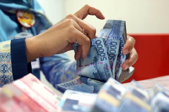 Rupiah Terus Menguat Hampir Tinggalkan Level Rp13.000/USD