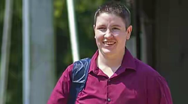 Tertipu, Wanita Ini Berhubungan Seks dengan Sesama Wanita