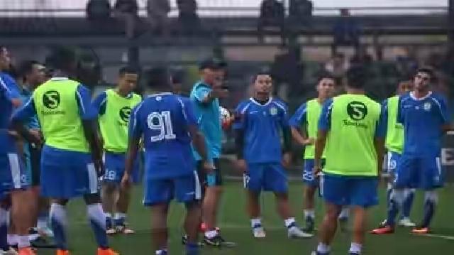 Ingin Fokus Rawat Orang Tua yang Sakit, Pemain Persib Ini Memutuskan Mengundurkan Diri