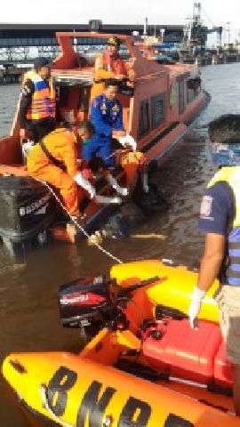 Tenggelam, 4 Hari Mayat Bambang Ditemukan